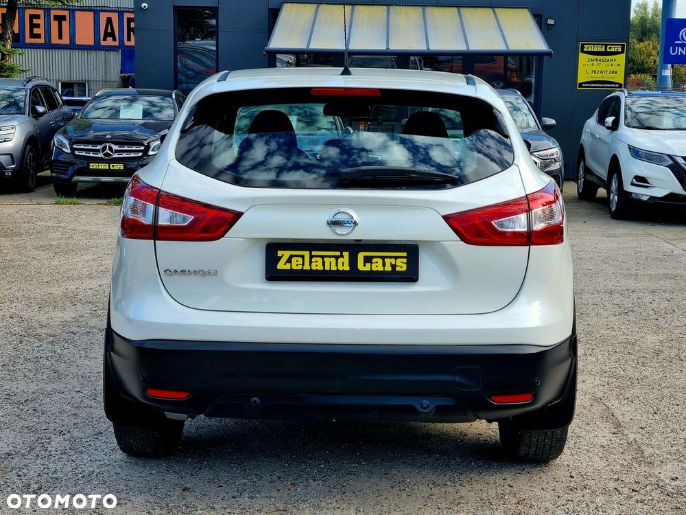 Nissan Qashqai 1.2 DIG-T Tekna - 6