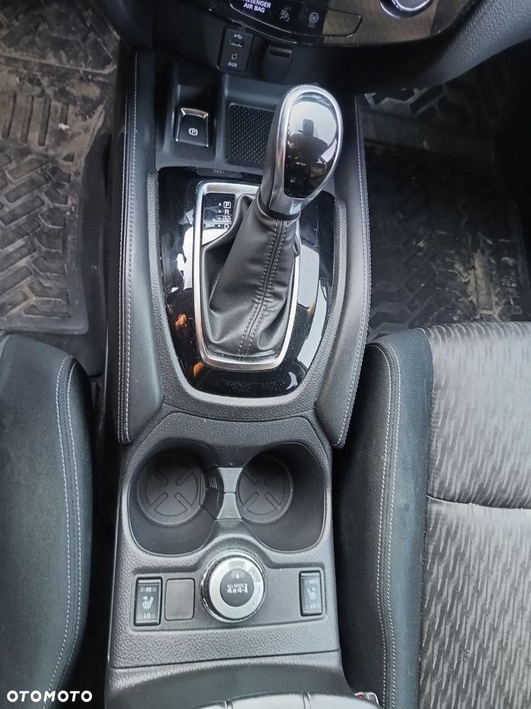 Nissan X-Trail - 11