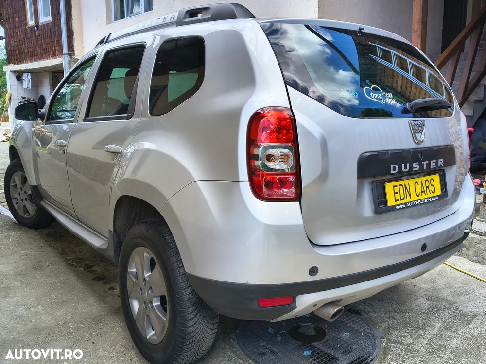 Dacia Duster 1.5 dCi 4x4 Prestige - 4