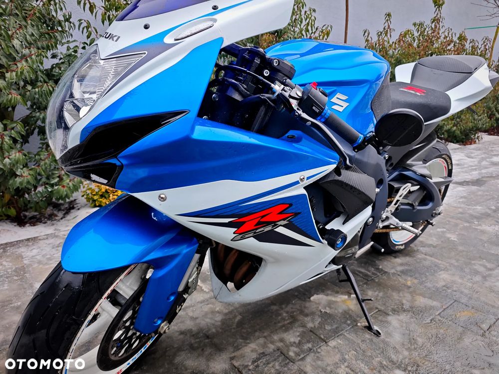 Suzuki GSX-R - 18