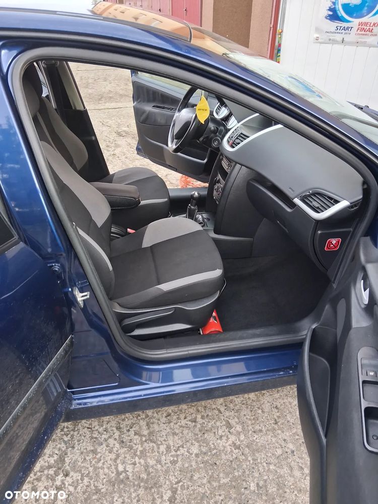 Peugeot 207 1.4 Trendy - 17