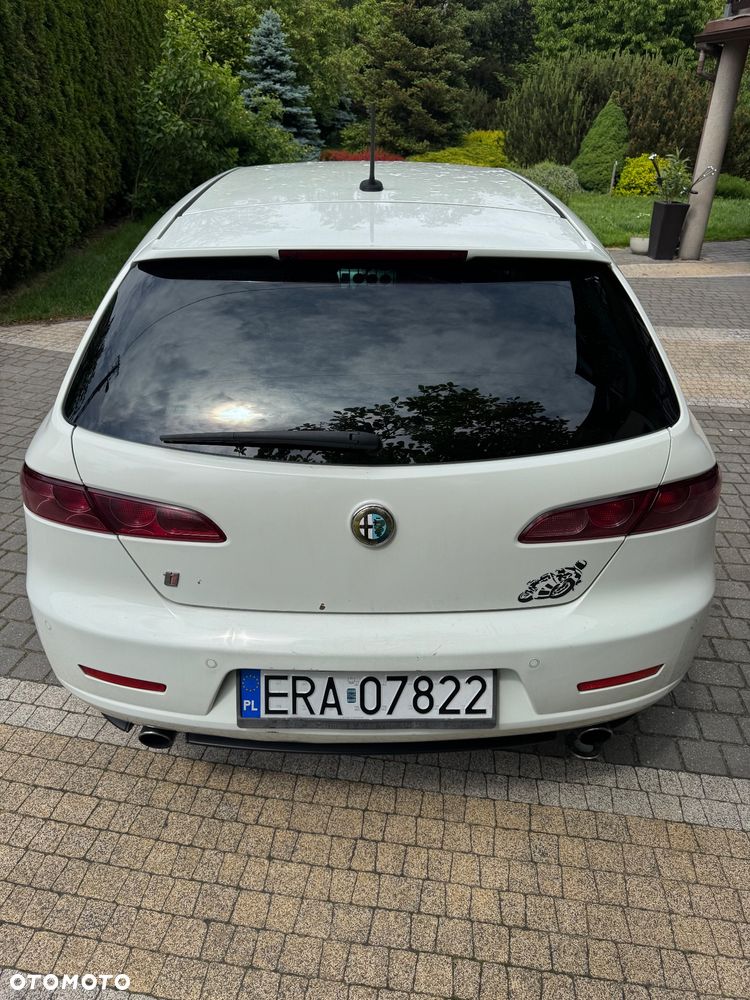Alfa Romeo 159 2.4 JTDM 20V DPF Q-Tronic ti - 8