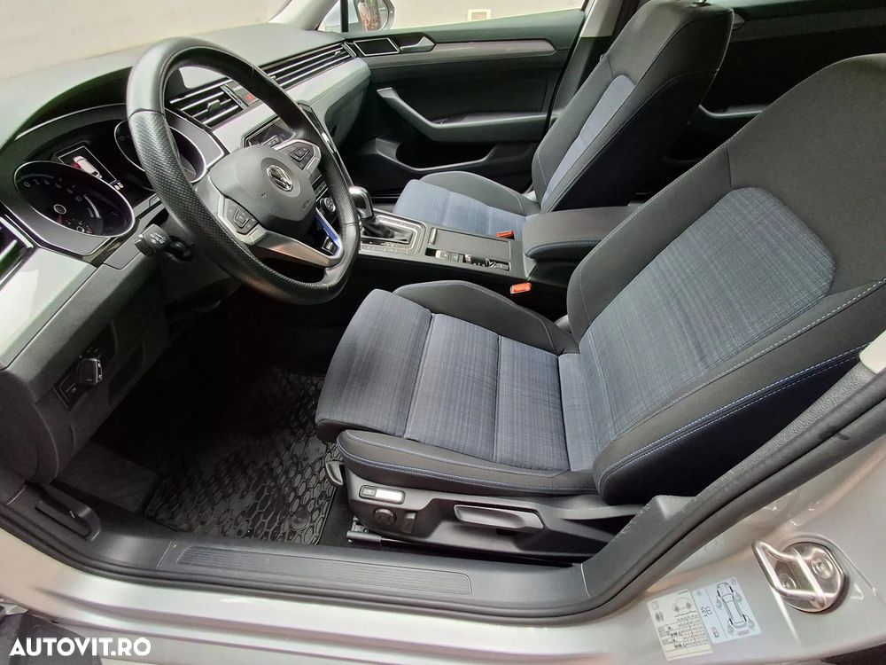 Volkswagen Passat Standard - 9