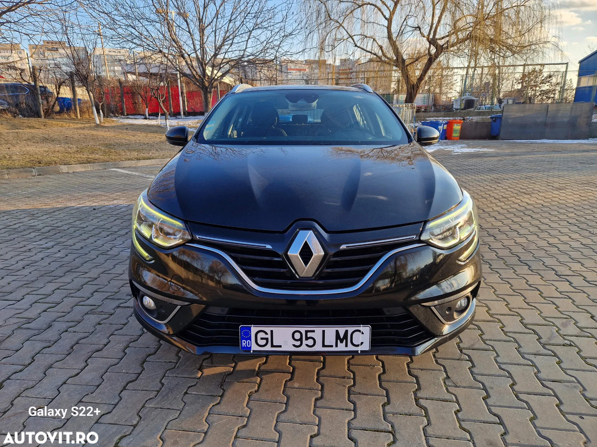 Renault Megane BLUE dCi EDC Limited - 2