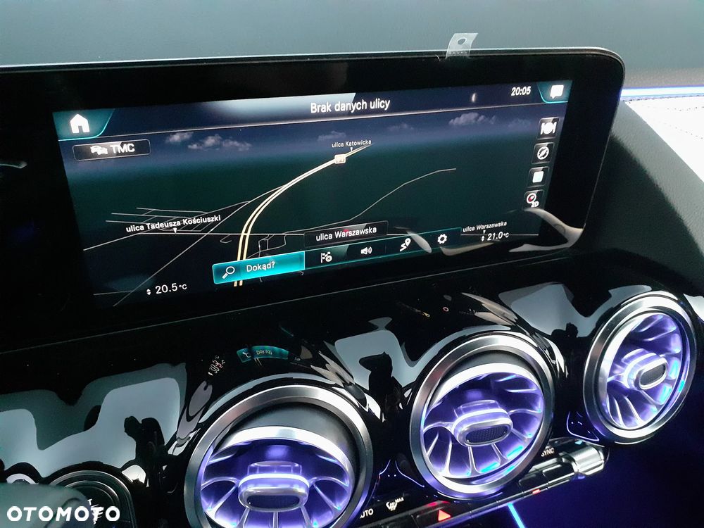 Mercedes-Benz GLA 200 AMG Line - 29