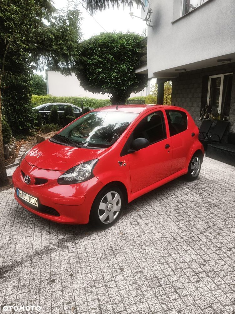 Toyota Aygo - 2