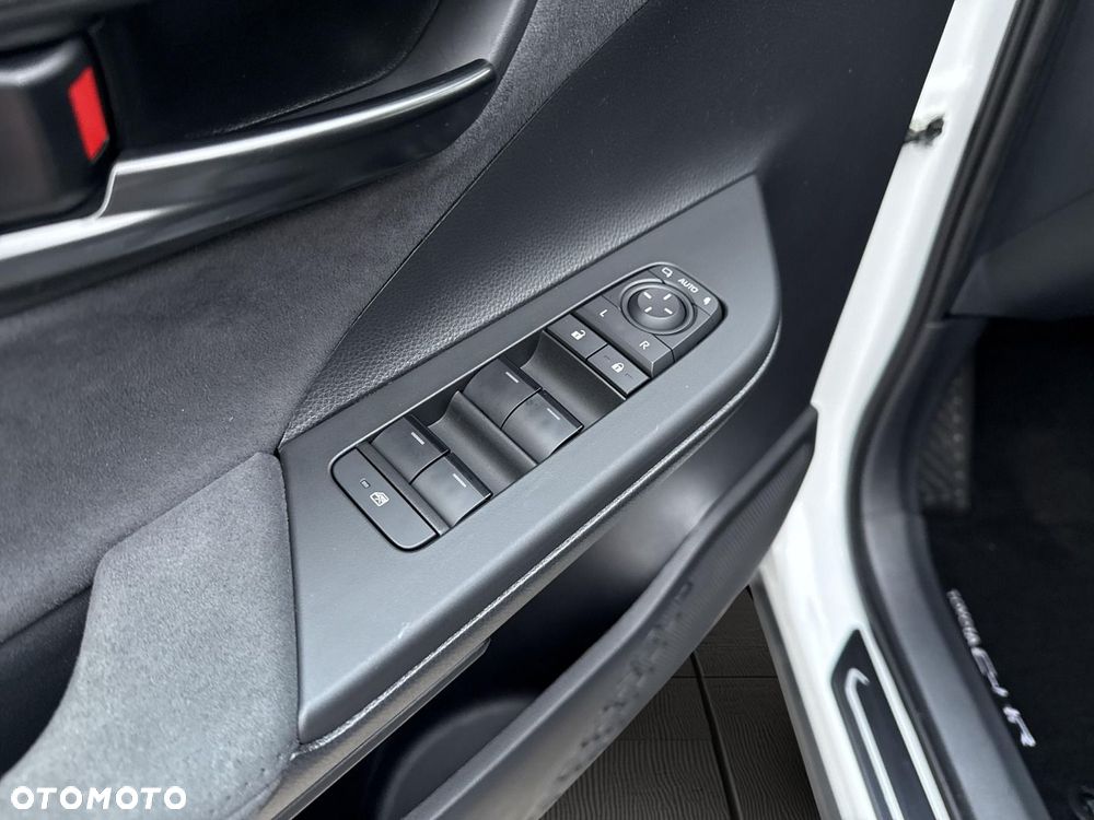 Toyota C-HR 1.8 Hybrid Executive - 23