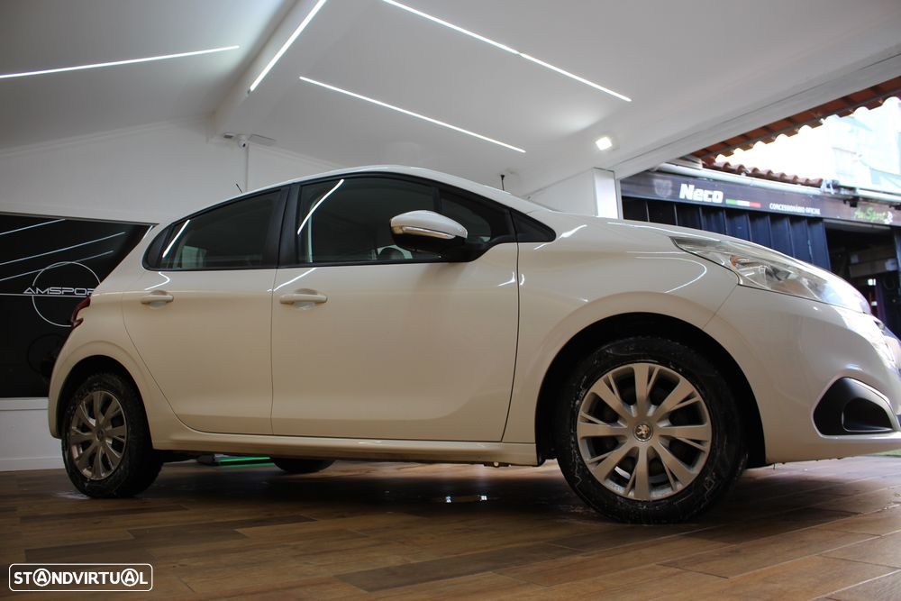Peugeot 208 Hdi Pack Premium 100cv - 9