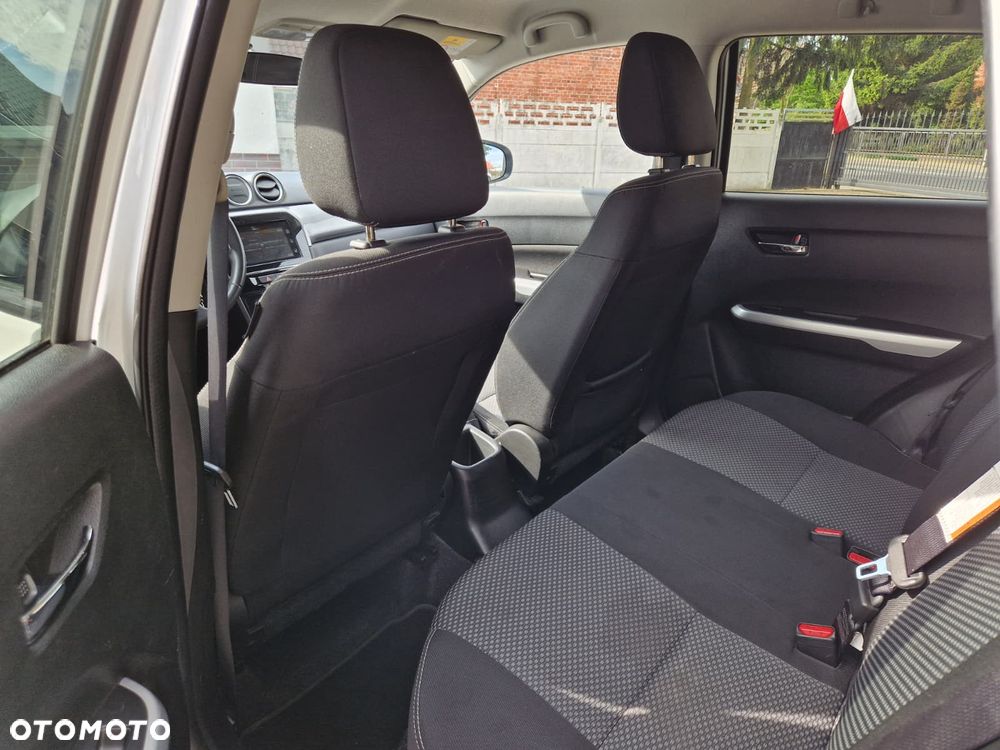 Suzuki Vitara - 17