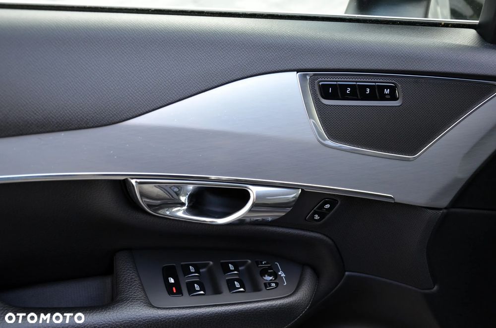 Volvo XC 90 D5 AWD Inscription 7os - 12