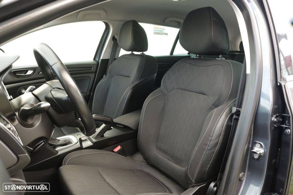 Renault Mégane Sport Tourer 1.5 Blue dCi Limited EDC - 19
