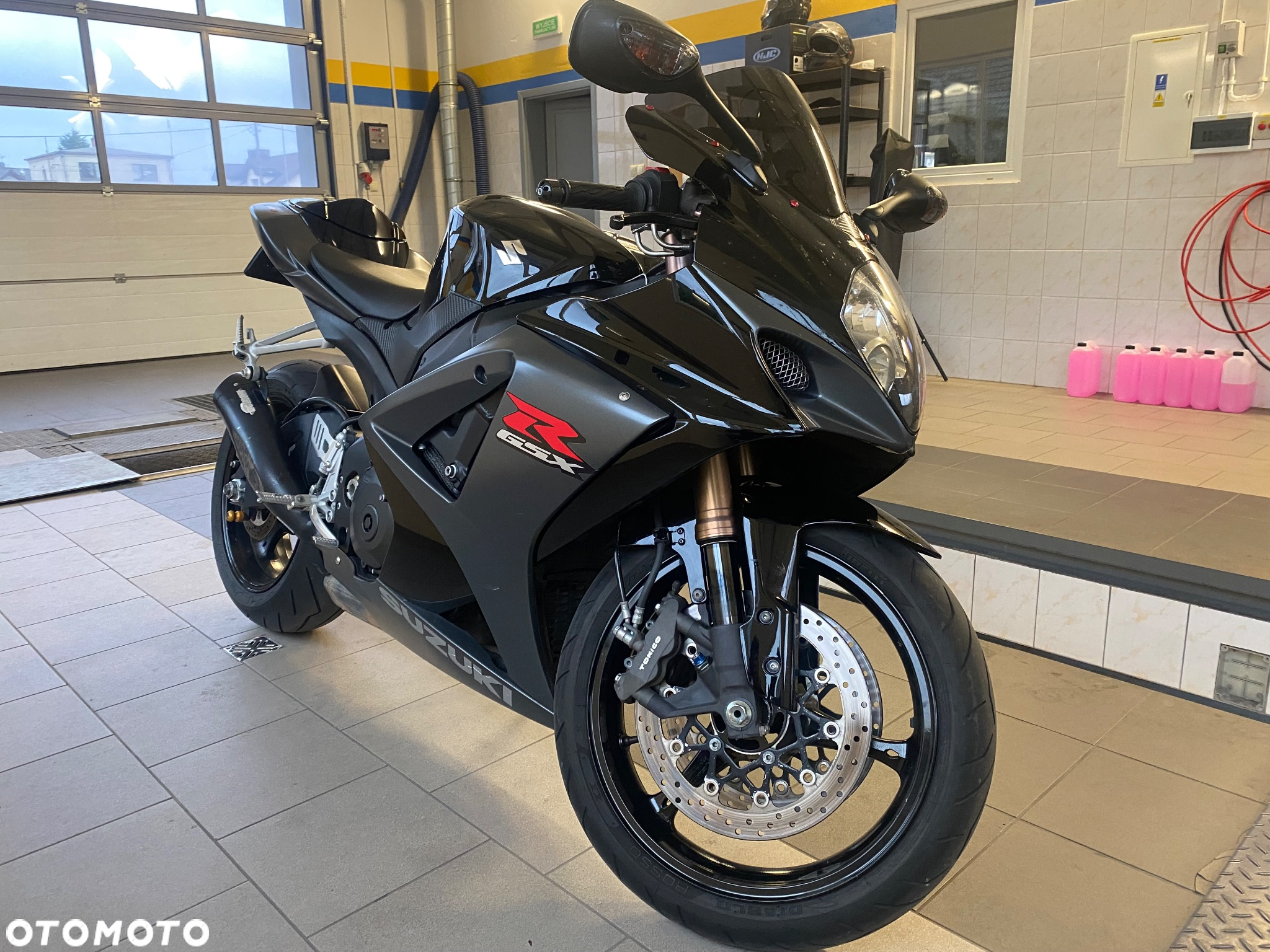 Suzuki GSX-R - 2