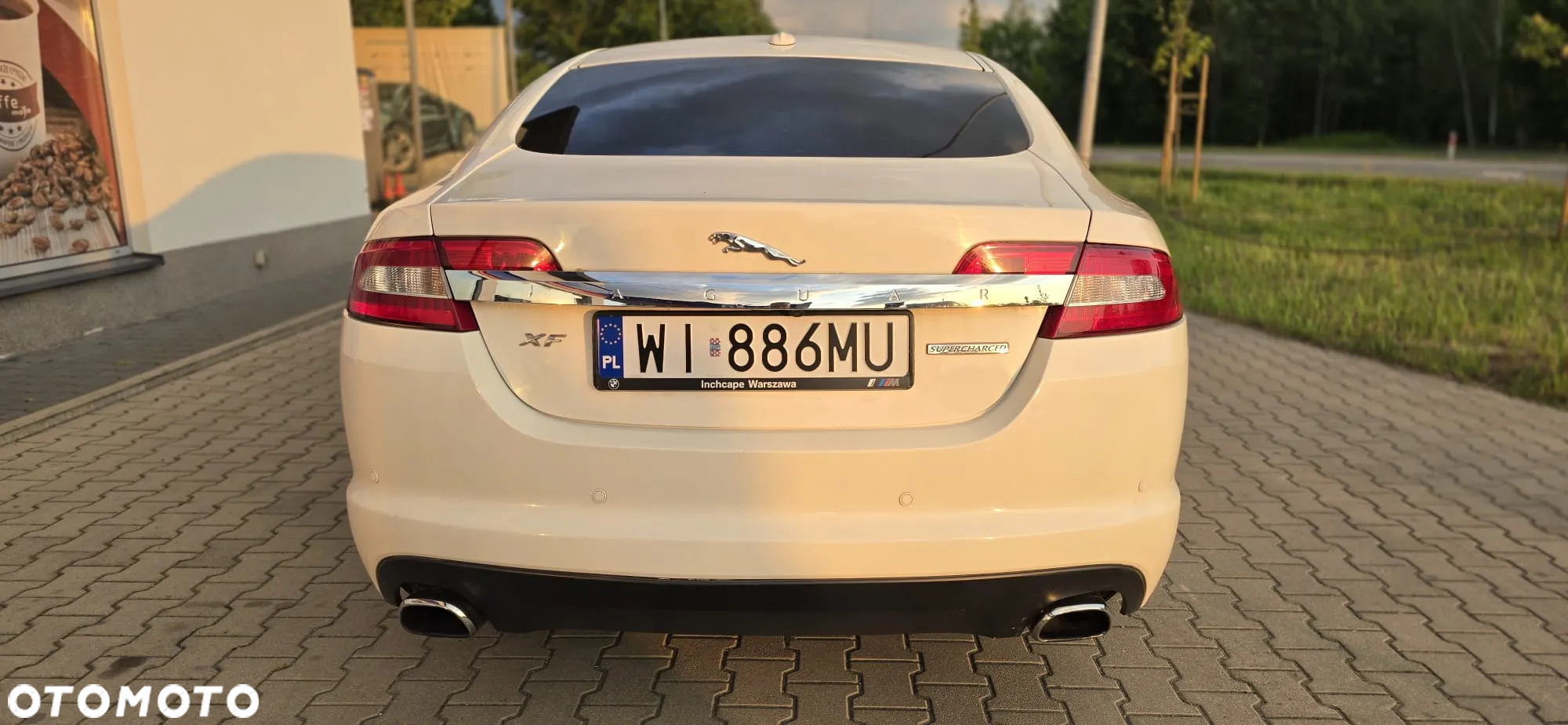 Jaguar XF 4.2 Super V8 - 6
