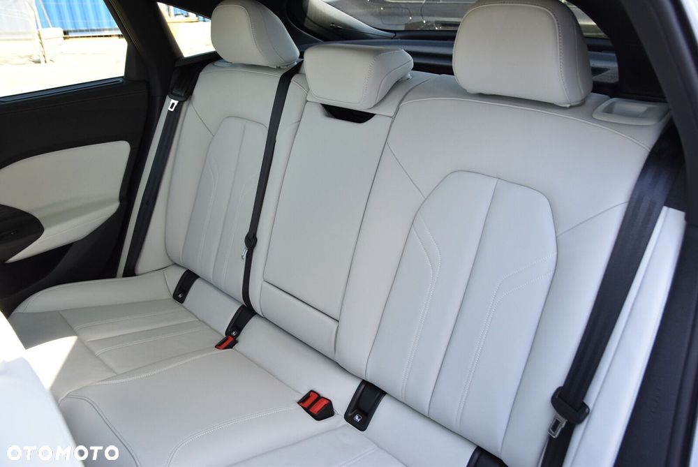 Audi A5 Limousine - 11