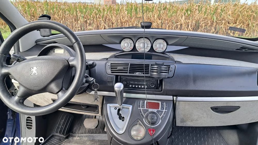 Peugeot 807 2.0 Trendy - 1