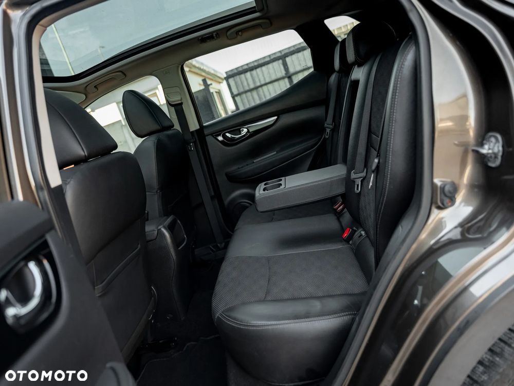Nissan Qashqai 1.2 DIG-T Tekna EU6 - 15