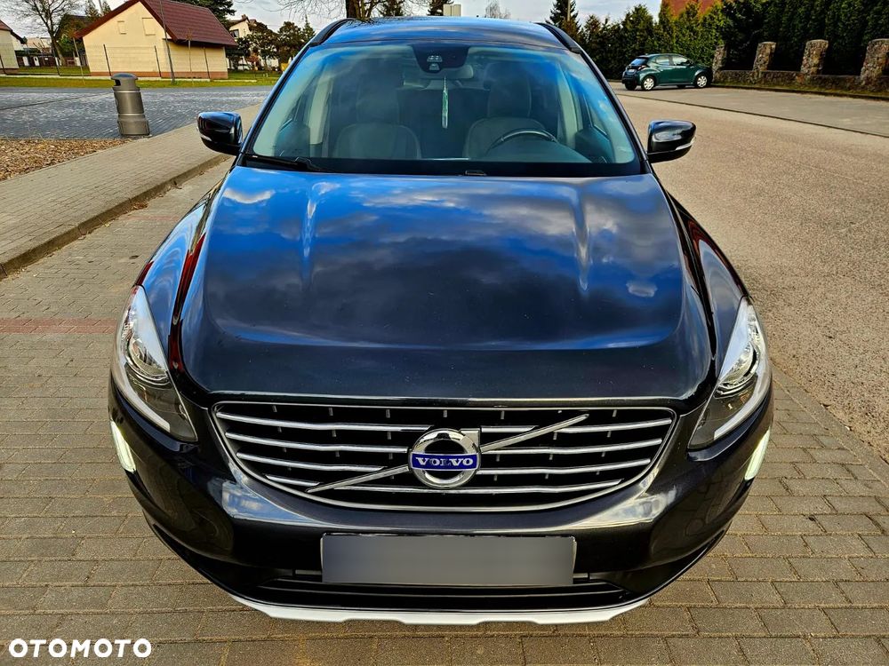 Volvo XC 60 - 6