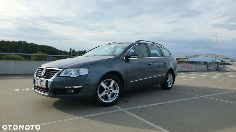 Volkswagen Passat 2.0 TDI DPF Comfortline - 2