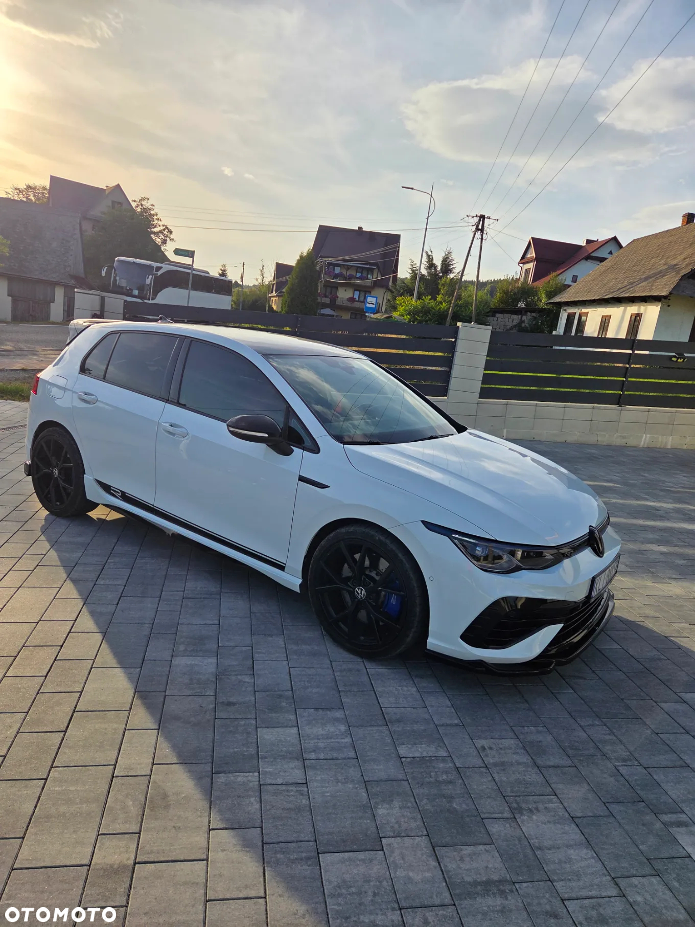 Volkswagen Golf VIII 2.0 TSI 4Motion R DSG - 8