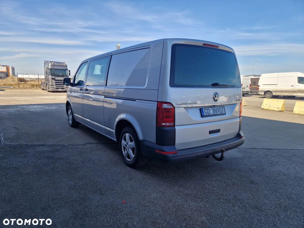 Volkswagen Transporter L2H1 4Motion DSG - 7