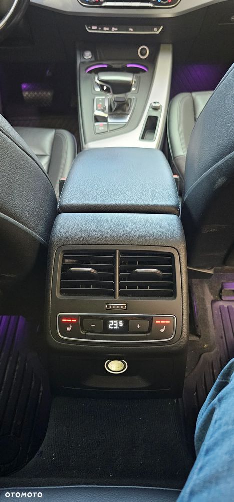 Audi A4 Limousine - 18