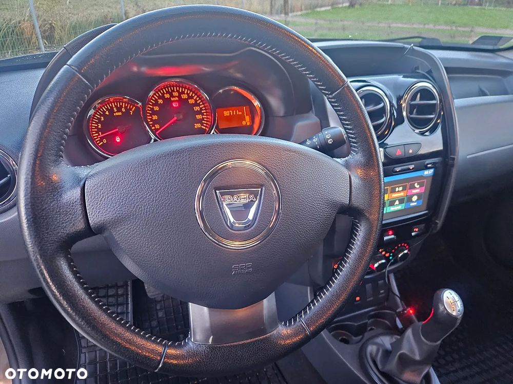 Dacia Duster 1.6 SCe Urban Explorer S&S - 14