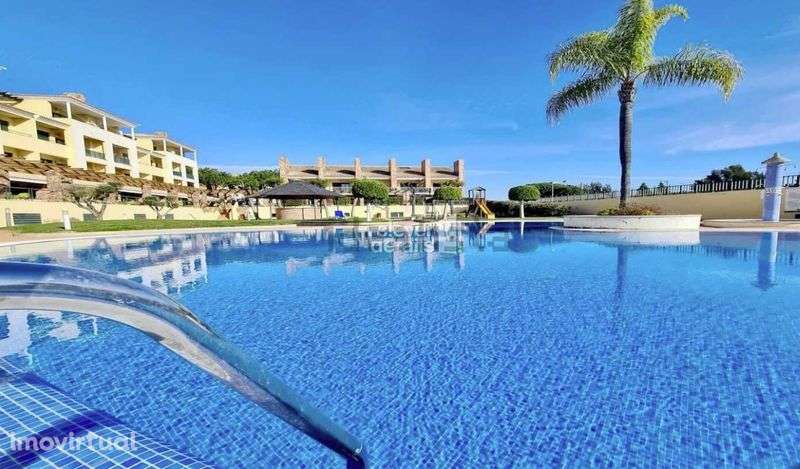 Aluguer: Apartamento T2 Luminoso na Encosta das Oliveiras – Vilamoura - Grande imagem: 3/12