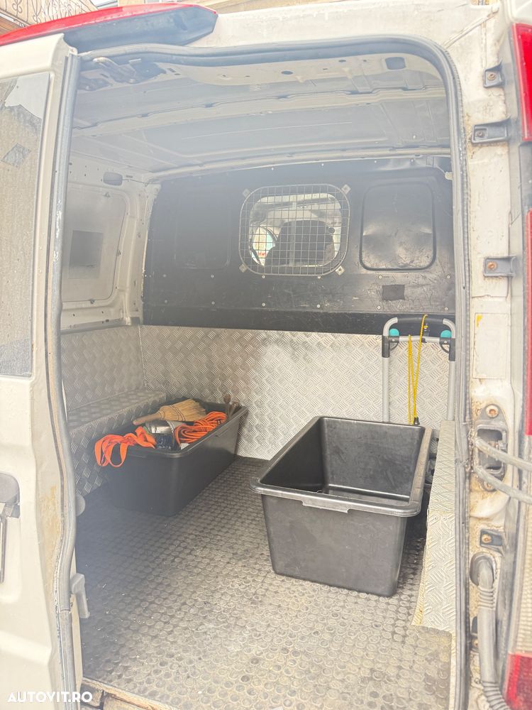 Mercedes-Benz Vito - 10