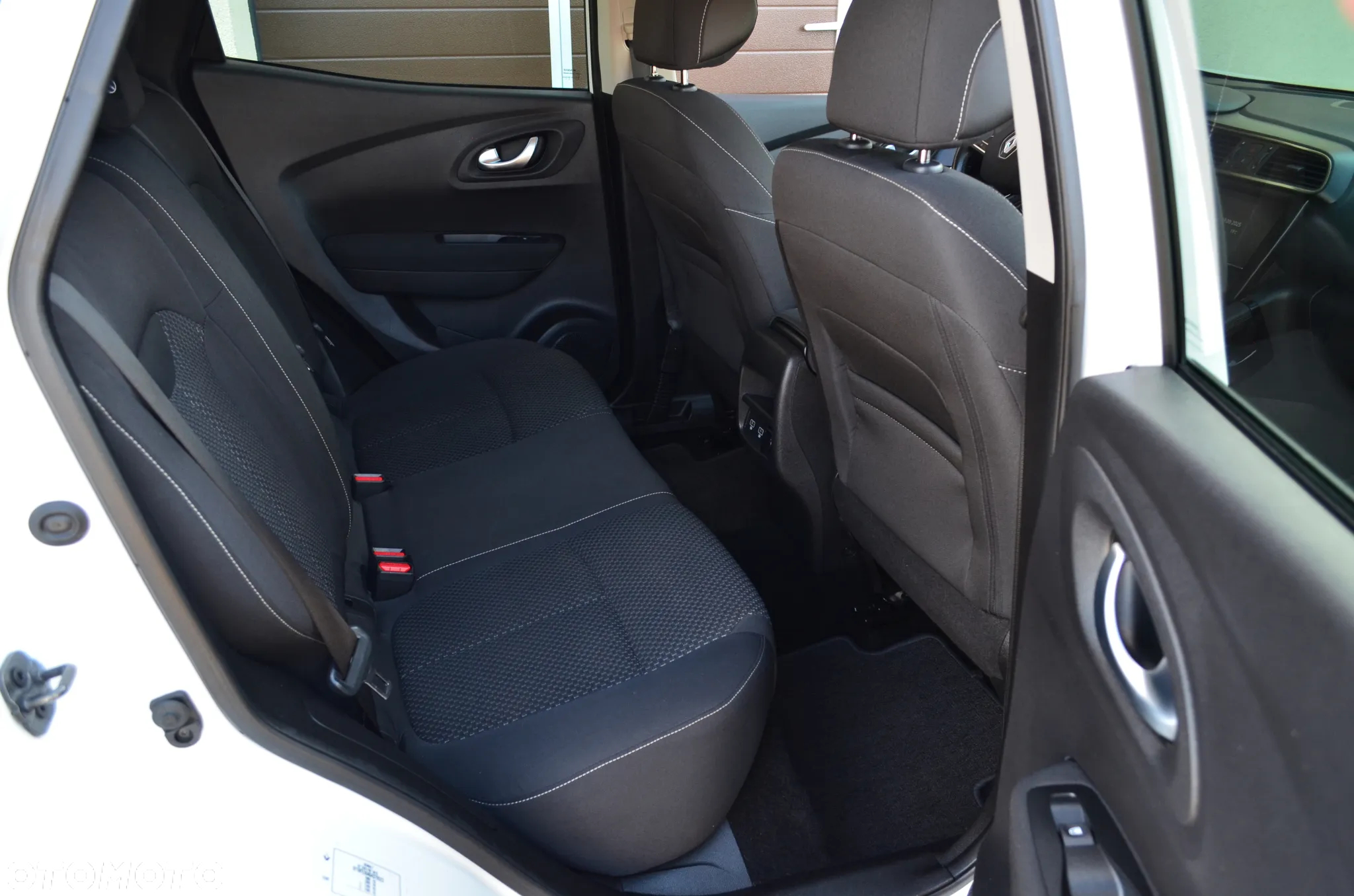 Renault Kadjar 1.3 TCe FAP Zen - 28