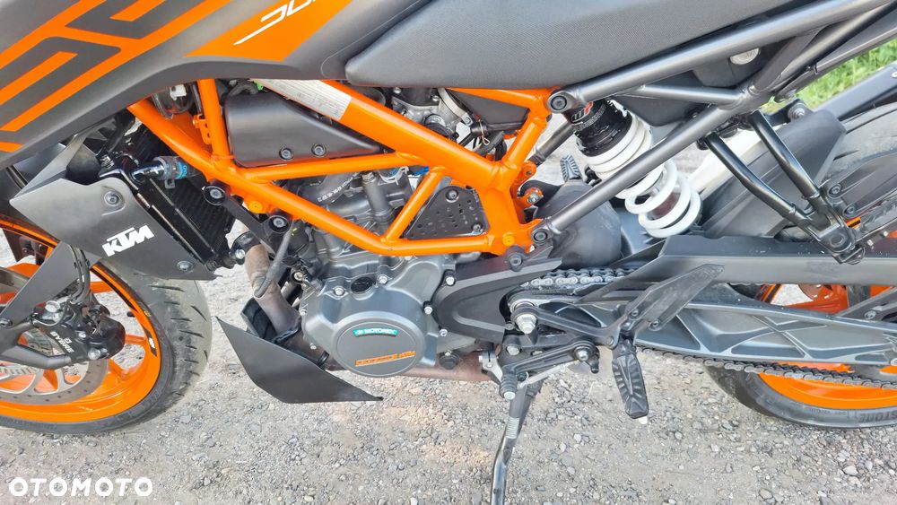 KTM Duke 125 - 15