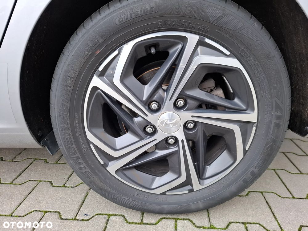Hyundai i30 1.6 D Comfort DCT - 19