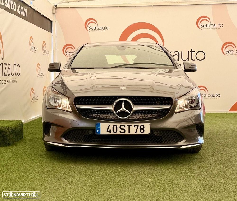 Mercedes-Benz CLA 180 d Urban - 4