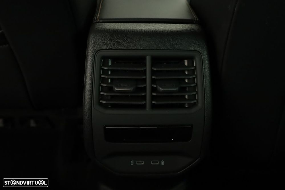 Cupra Formentor 1.5 e-Hybrid DSG - 22