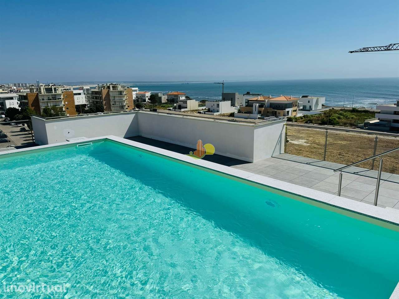 T1k Novo - Condomínio com piscina - Grande imagem: 2/30