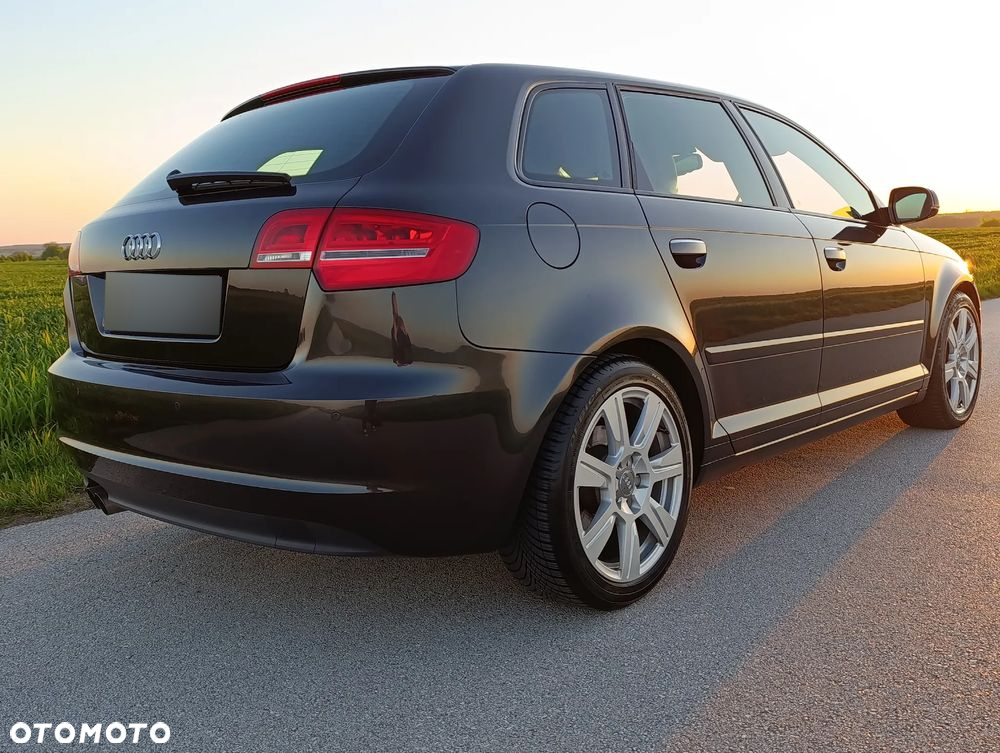 Audi A3 2.0 TDI Sportback DPF quattro Attraction - 17