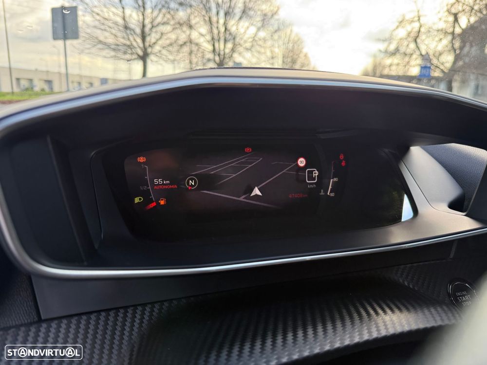 Peugeot 2008 1.2 PureTech GT Line EAT8 - 14