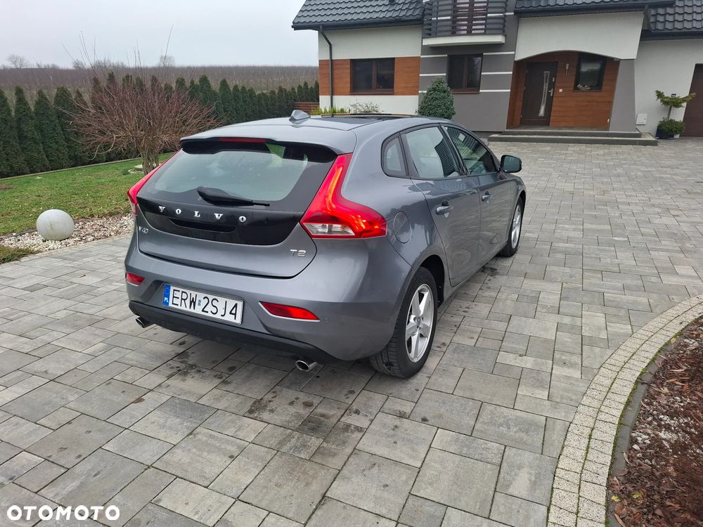 Volvo V40 T2 You - 15