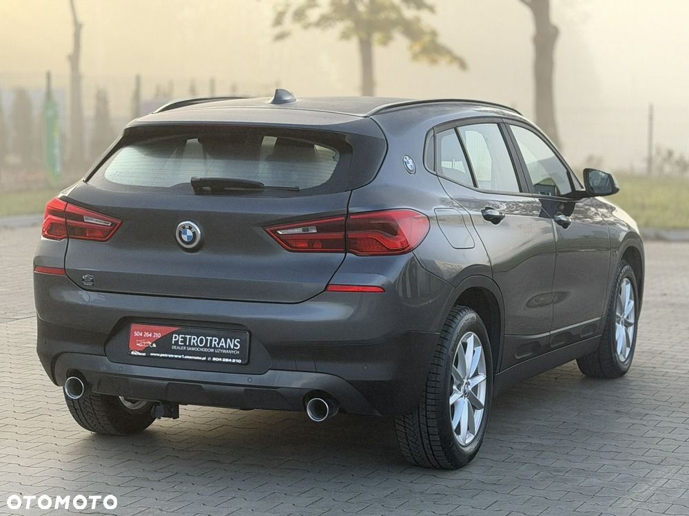 BMW X2 sDrive18d - 11