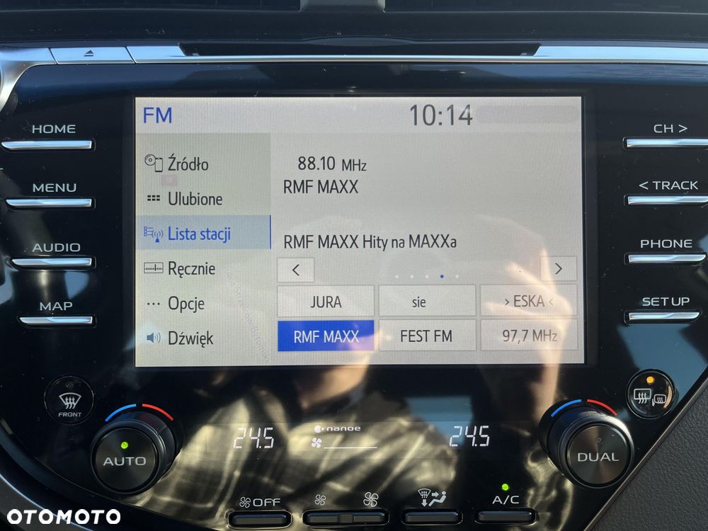 Toyota Camry 2.5 Hybrid Prestige CVT - 10