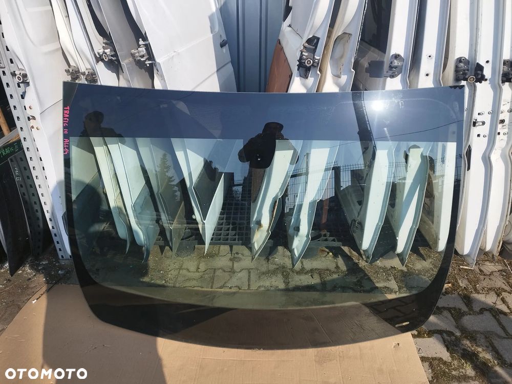 Szyba przednia czołowa Trafic III Vivaro B Talento NV300 pod sensor