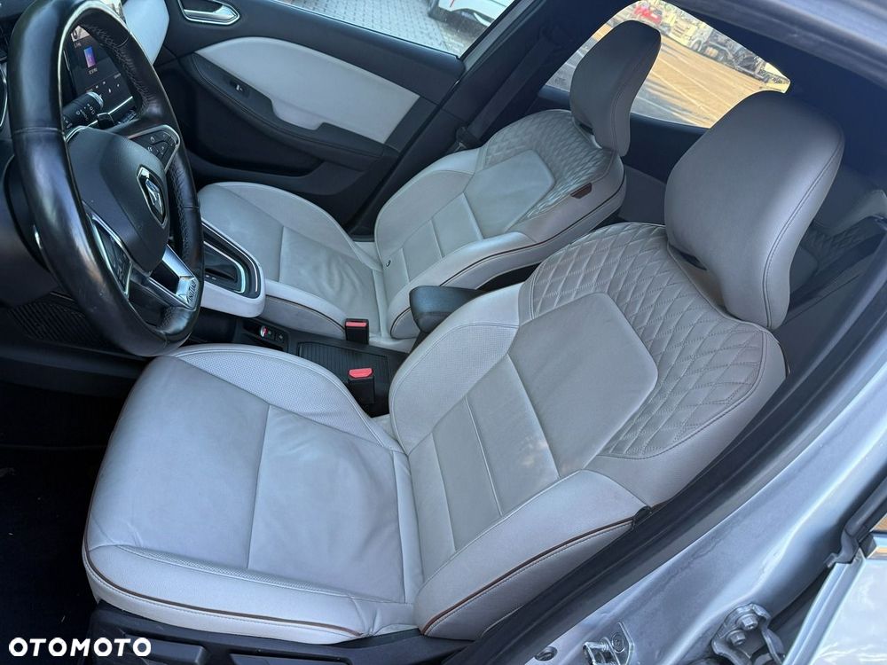 Renault Clio - 10