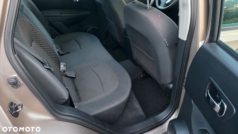 Nissan Qashqai - 21