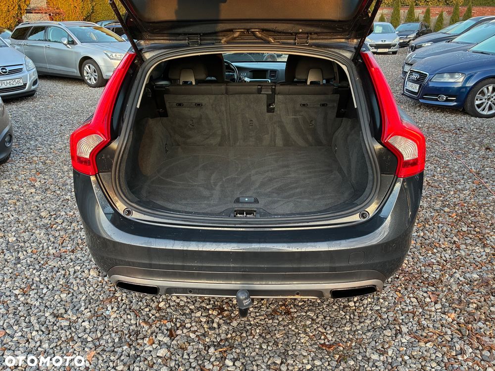 Volvo V60 D2 Base - 10