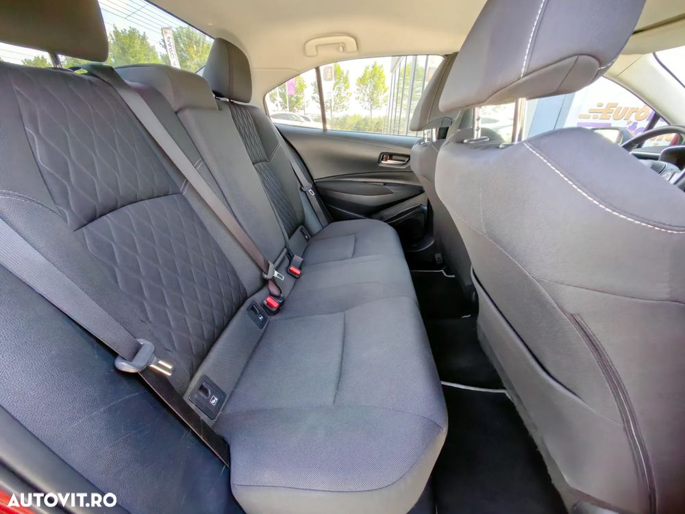 Toyota Corolla 1.8 HSD Dynamic - 19