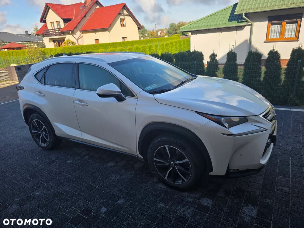 Lexus NX 200t Comfort AWD - 1
