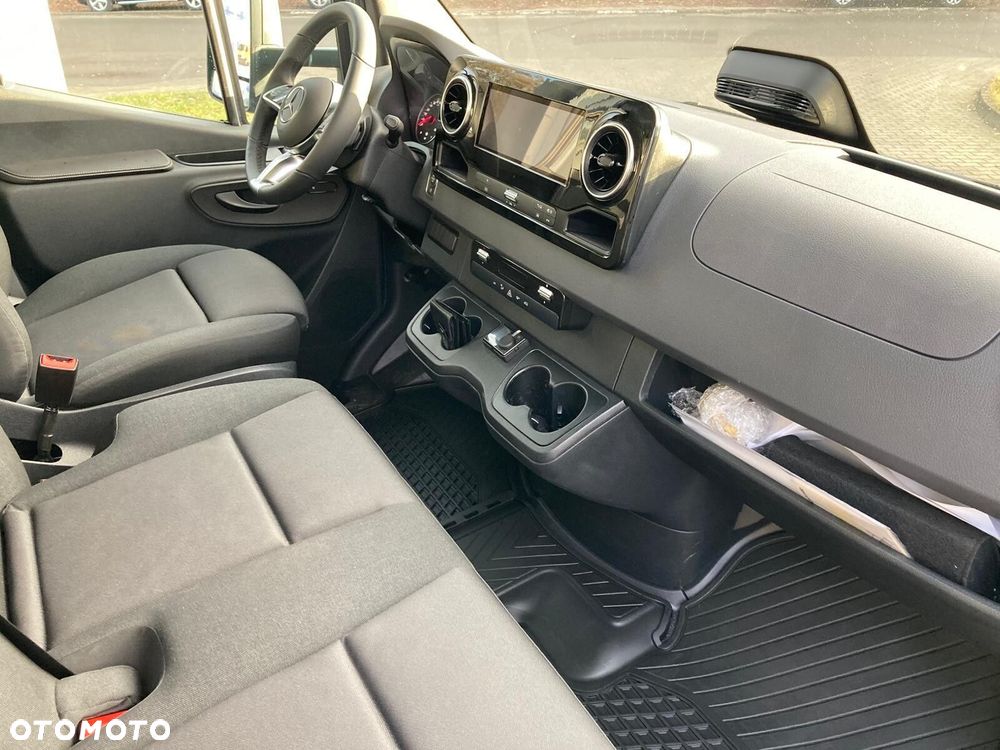 Mercedes-Benz Sprinter 317 CDI OM654 - 19