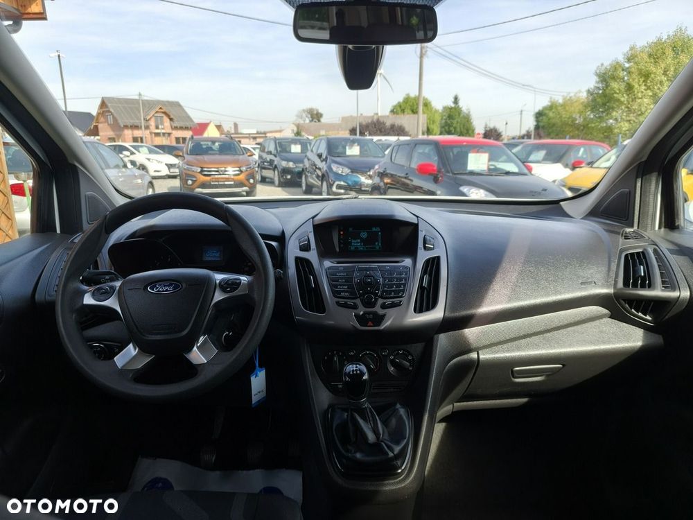 Ford Transit Connect - 16
