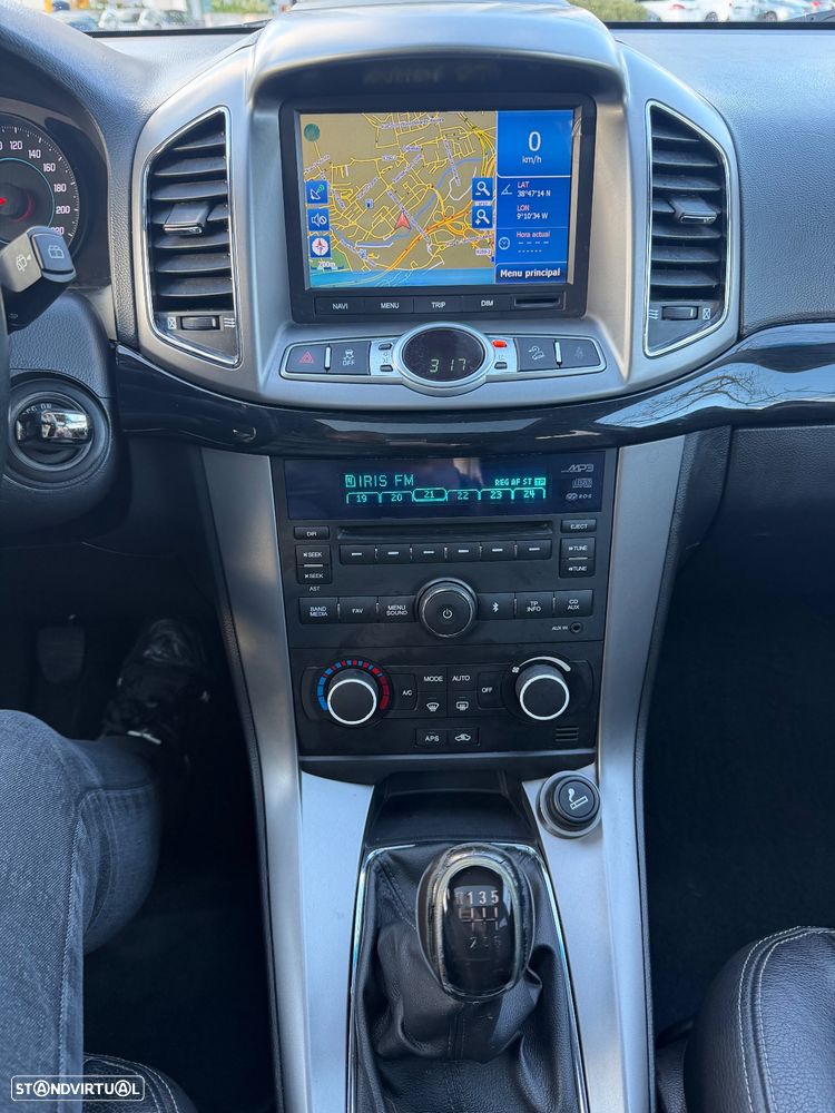 Chevrolet Captiva 2.2 VCDi Seven Xtreme 164g 7L - 33