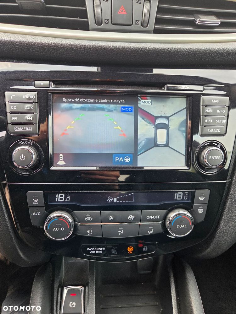 Nissan Qashqai 1.6 dCi 4x4 Tekna S&S - 4