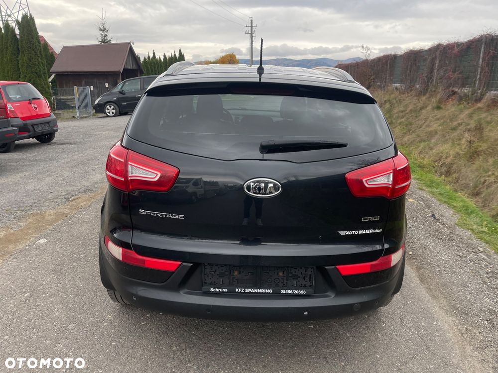 Kia Sportage 2.0 CRDI 184 4WD Automatik Fifa World Cup Edition - 4
